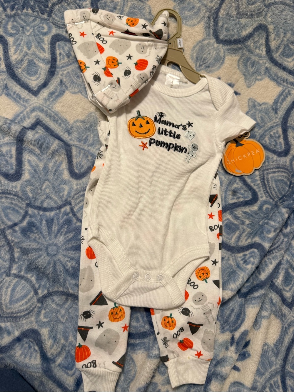 chick pea White Pumpkin Patch Baby Halloween 3 pc Outfit Size 3/6 NWT